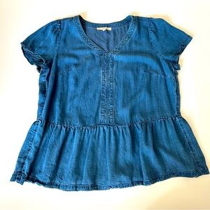 Loft Plus 16 short sleeve denim peplum‎ v neck top